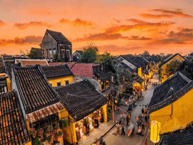Central Vietnam Cycling Trip from Hue, Da Nang, Hoi An 3 Days